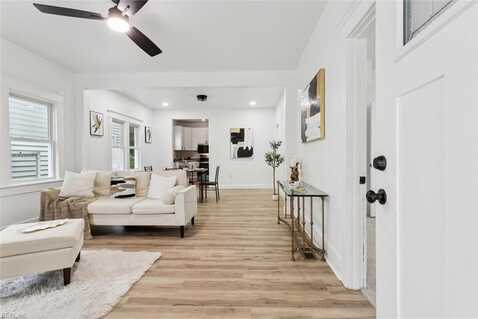 823 W 41st Street, Norfolk, VA 23508
