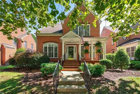 286 Walt Whitman Avenue, Newport News, VA 23606