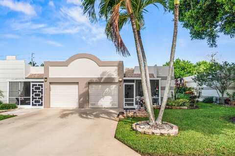 9335 Flynn Circle, Boca Raton, FL 33496