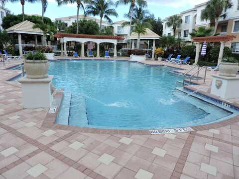 730.5 Myrtlewood Circle W, Palm Beach Gardens, FL 33418