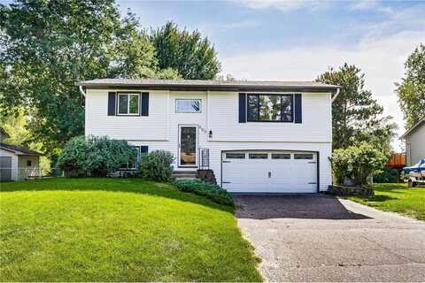 690 Schilling Circle NW, Forest Lake, MN 55025