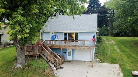 71 4th Avenue NW, Hutchinson, MN 55350
