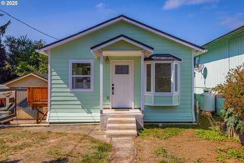 1175 N DEAN ST, Coquille, OR 97423