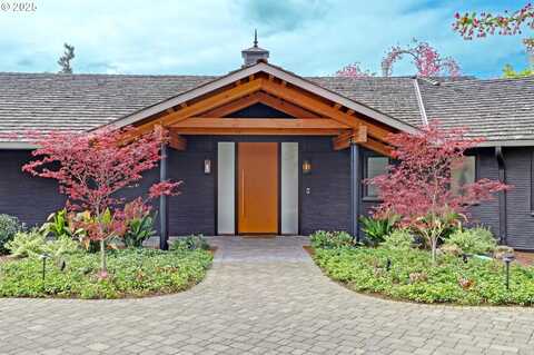 7750 SW MONTCLAIR DR, Portland, OR 97225
