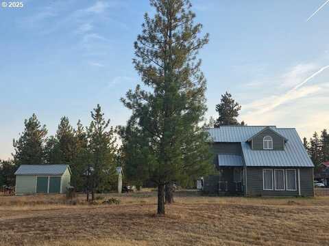271 S FAIRWAY A RD, Tygh Valley, OR 97063