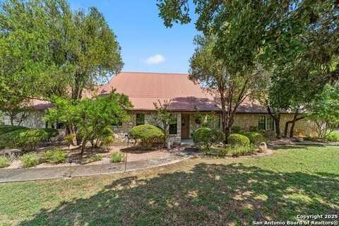 157 Wharton Rd, Kerrville, TX 78028