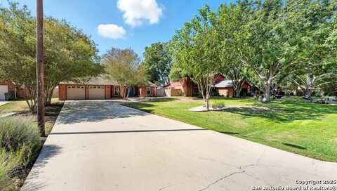 109 Bobwhite, Seguin, TX 78155