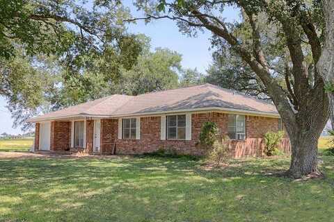 4014 Engel Rd, Beasley, TX 77417