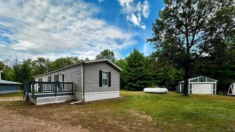 1068 10th Avenue, Hancock, WI 54943