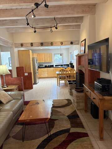 778 Camino Francisca, Santa Fe, NM 87506