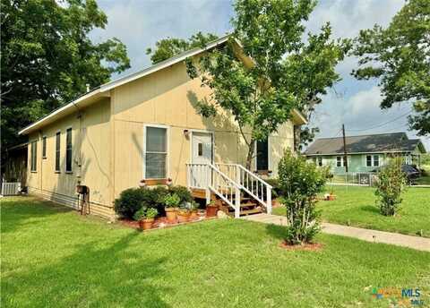 1514 N Avenue E, Shiner, TX 77984