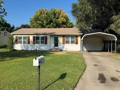1107 South Jefferson Street, Hugoton, KS 67951