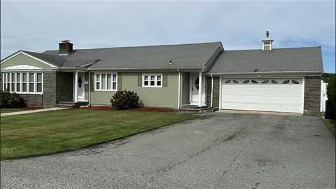 42 Salem Drive, North Providence, RI 02904