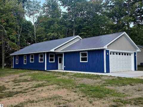 542 Ottawa Trail, Buckley, MI 49620