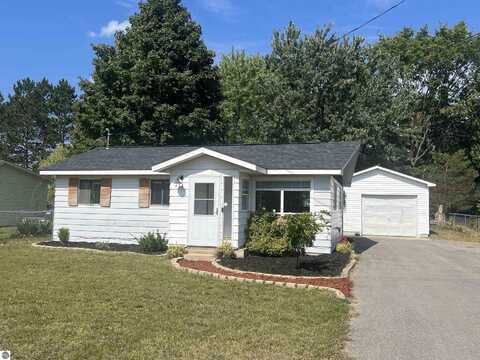 204 Division, Kalkaska, MI 49646