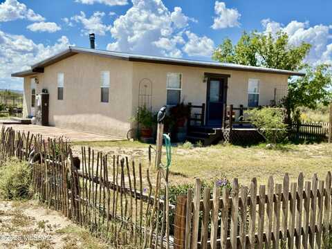 4245 W Monte Vista Lane, Willcox, AZ 85643