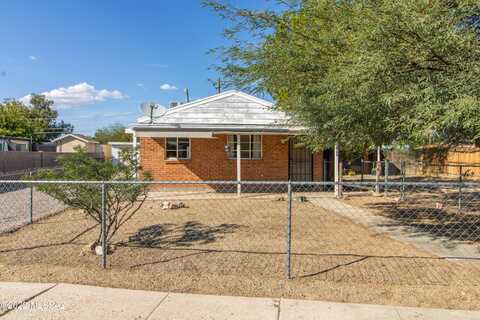 4625 E 17Th Street, Tucson, AZ 85711