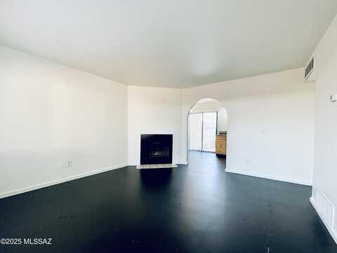1028 E Hedrick Drive, Tucson, AZ 85719