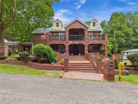 3281/3293 Skyhaven Road, Randleman, NC 27317