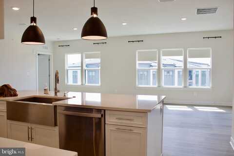 12850 MOSAIC WAY, HERNDON, VA 20171