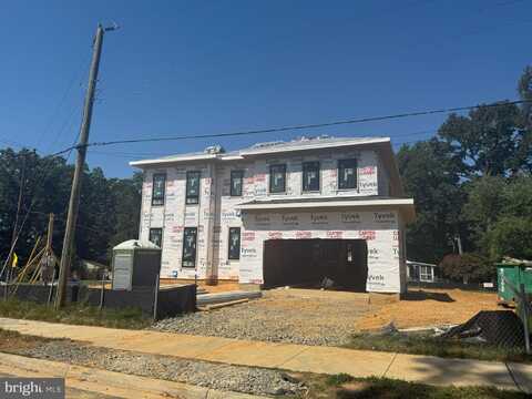 401 OLD COURTHOUSE ROAD NE, VIENNA, VA 22180