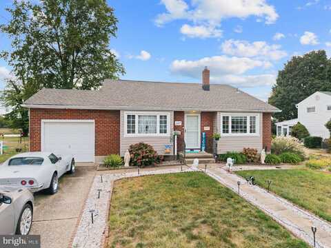 1407 GLENVIEW DRIVE, CINNAMINSON, NJ 08077