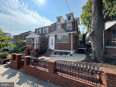 719 FARRAGUT PLACE NE, WASHINGTON, DC 20017