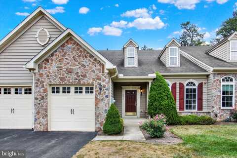 1011 STREAM VIEW LANE, YORK, PA 17403