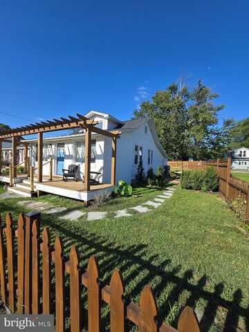 8728 BAYSIDE ROAD, CHESAPEAKE BEACH, MD 20732