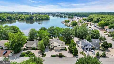 35 TAHOE LANE, MANAHAWKIN, NJ 08050