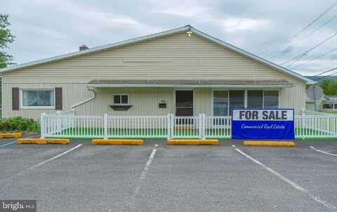 275 W MARKET STREET, MIDDLEBURG, PA 17842