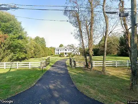 Walker, GREAT FALLS, VA 22066