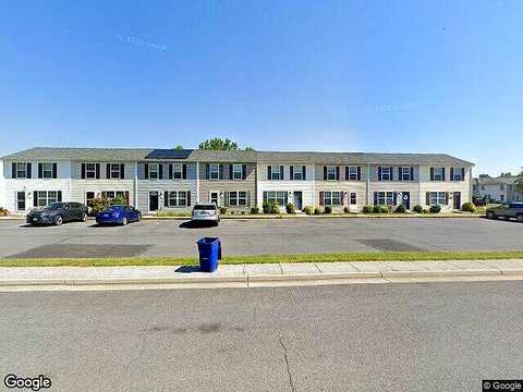 Kadies, EDINBURG, VA 22824