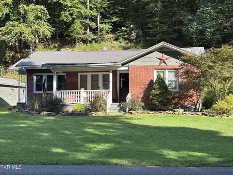 251 Jackson Street, Clintwood, VA 24228