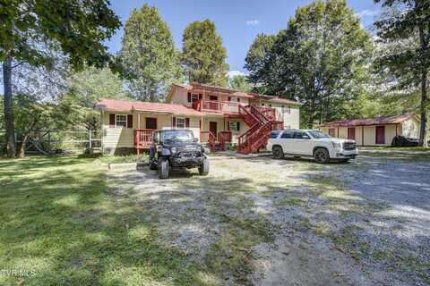 175 Scenic Apartment Road, Unicoi, TN 37692