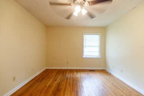 Mcree, VALDOSTA, GA 31602