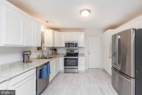 Woodlands, CROSS JUNCTION, VA 22625