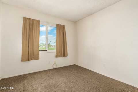 Sheena, GLENDALE, AZ 85306