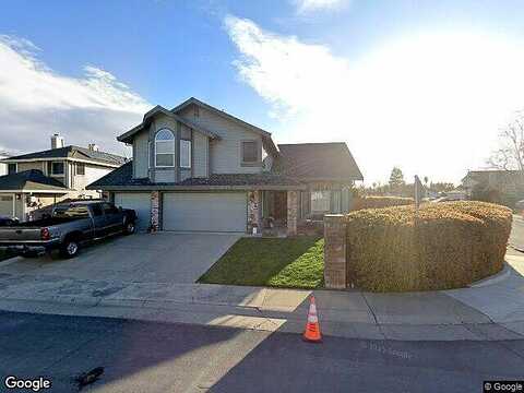 Brienne, ELK GROVE, CA 95758