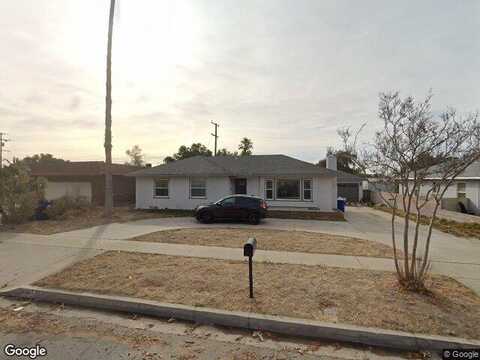 40Th, SAN BERNARDINO, CA 92404