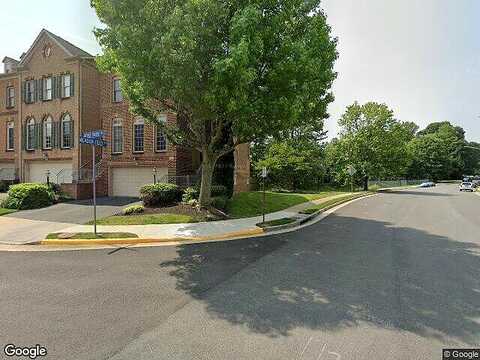Rose Path, FAIRFAX, VA 22033