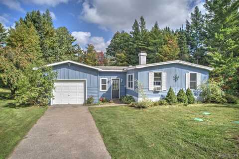 21559 Beaufort, Michigamme, MI 49861