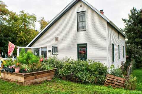 726 N Lincoln, Hancock, MI 49930