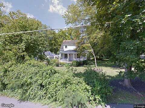 Blake, OAKTON, VA 22124