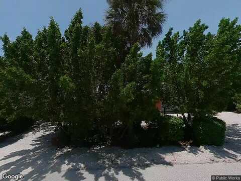 71St, HOLMES BEACH, FL 34217