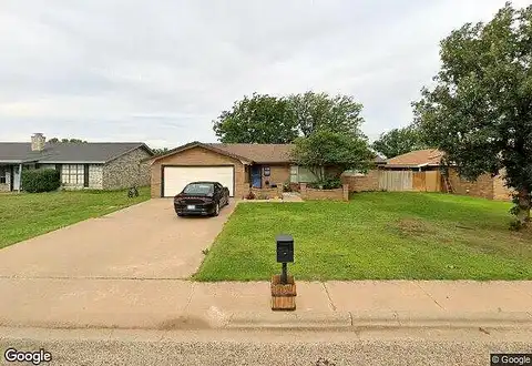Holly, LEVELLAND, TX 79336