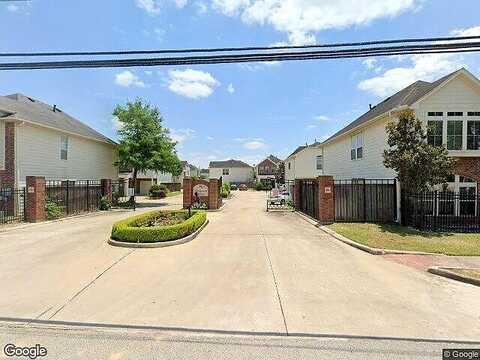 Aden, HOUSTON, TX 77003