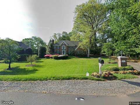 Hannah Farm, OAKTON, VA 22124
