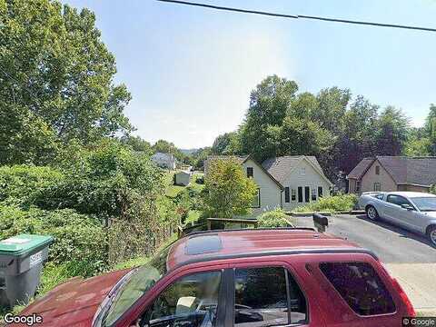 Grove, CHARLOTTESVILLE, VA 22903