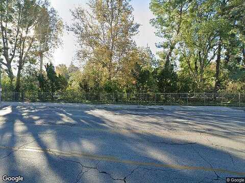 Carlson Cir, Canoga Park, CA 91303